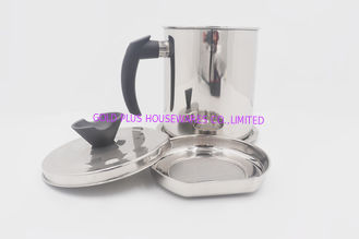 China 1.6L New design oil strainer pot with lid and base stainless steel kitchen oil kettle with handle supplier