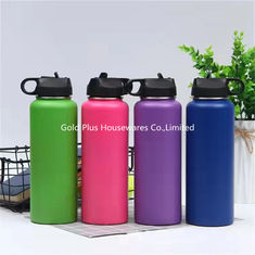 China Manufacturers direct 24oz PC bottle 304 vacuum insulation cup sports drinking bottle with flip top lid supplier