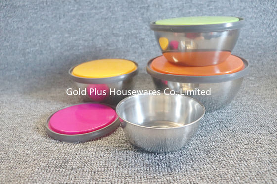 Manufacturers vegetable food sealed stain storage box reusable keep food fresh bowls set with sealing cover supplier