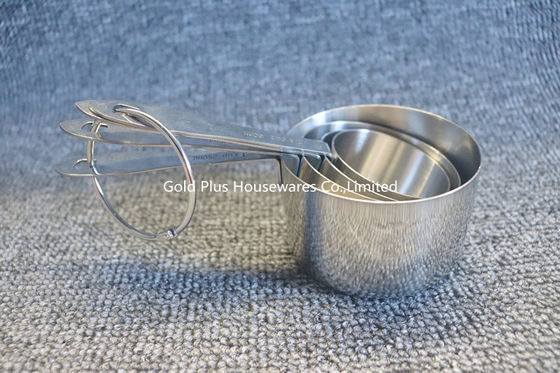 4 pcs Best quality baking tool liquid measuring cup set stainless steel stackable and nesting measuring set supplier